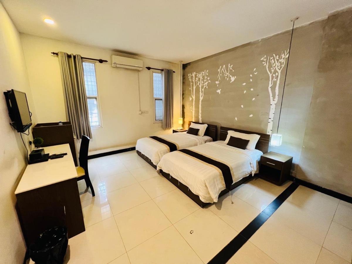 Asiban Quay Boutique Hotel Phnom Penh Eksteriør bilde