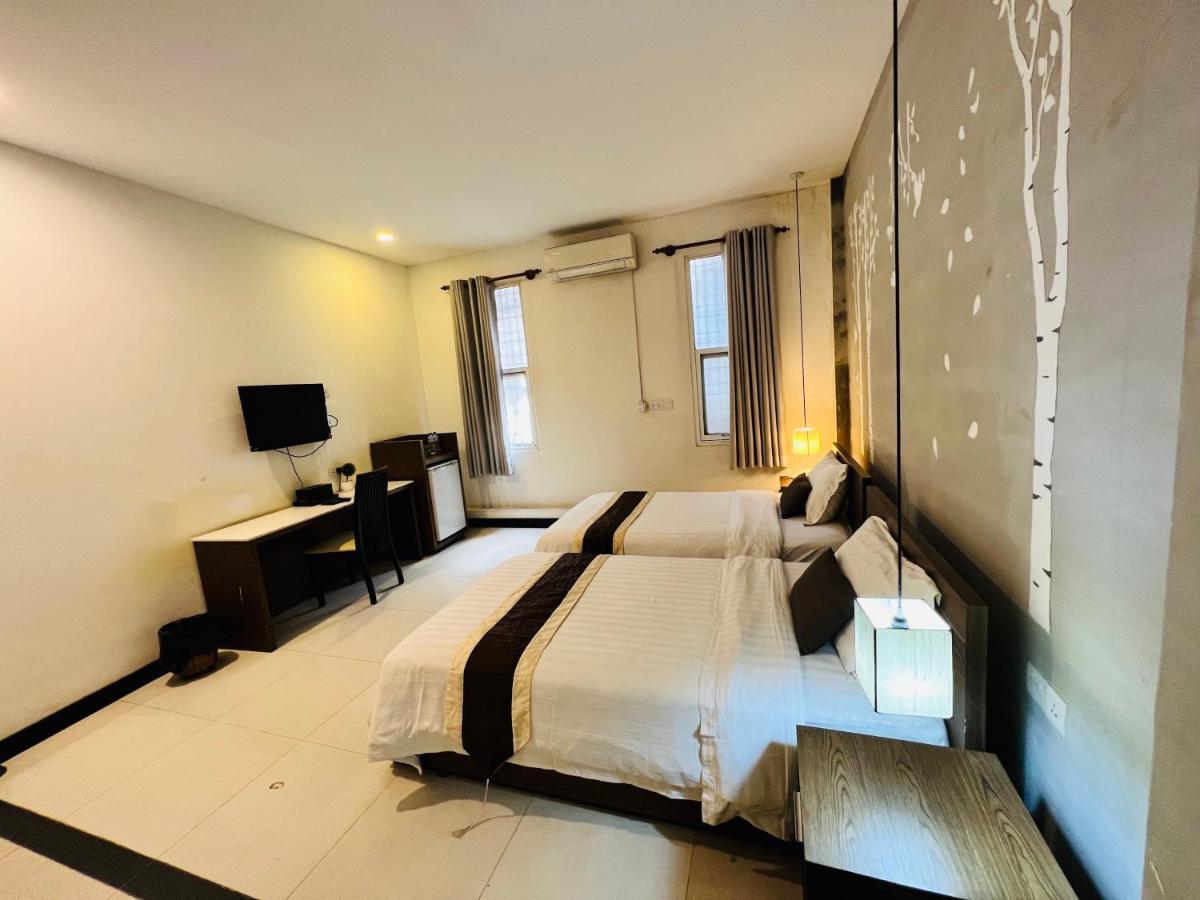 Asiban Quay Boutique Hotel Phnom Penh Eksteriør bilde