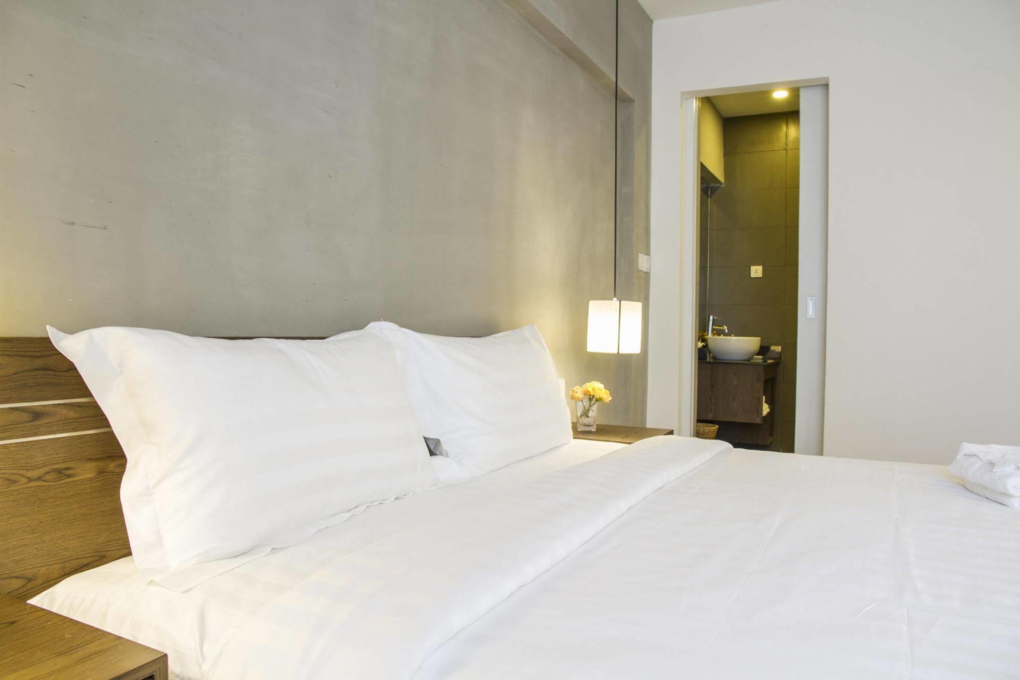 Asiban Quay Boutique Hotel Phnom Penh Eksteriør bilde