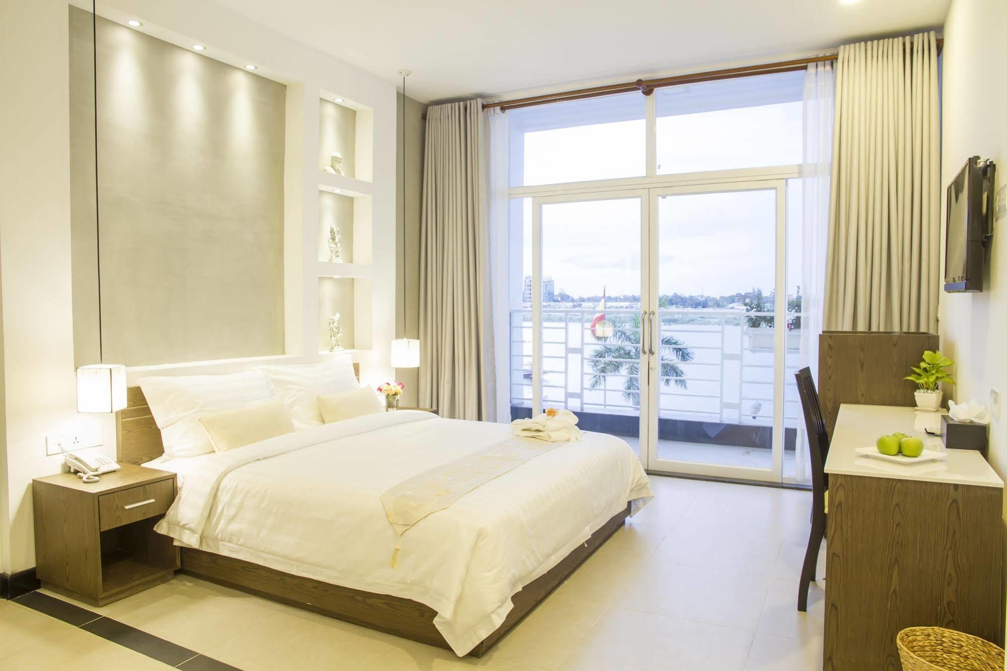 Asiban Quay Boutique Hotel Phnom Penh Eksteriør bilde